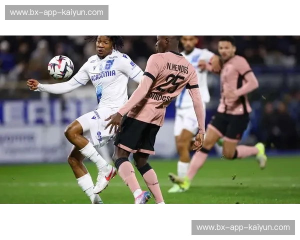 Ligue1:法国足球的速度、激情与文化之旅 Ligue1:法国足球的速度、激情与文化之旅